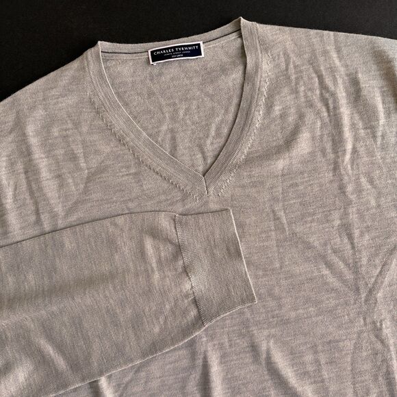 Charles Tyrwhitt Sweater Mens Size 3XL Gray Merino Wool V-Neck